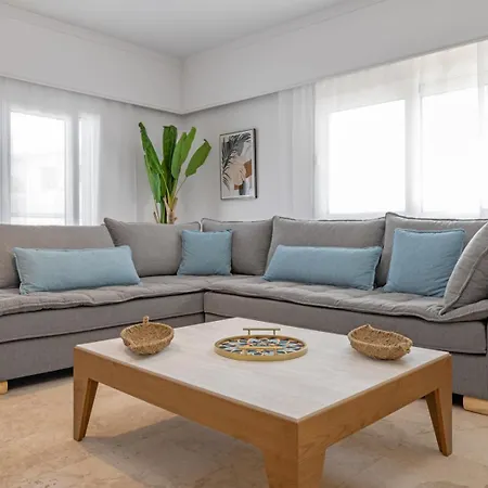 Sebastian's Amazing Rhodes Town Apartament