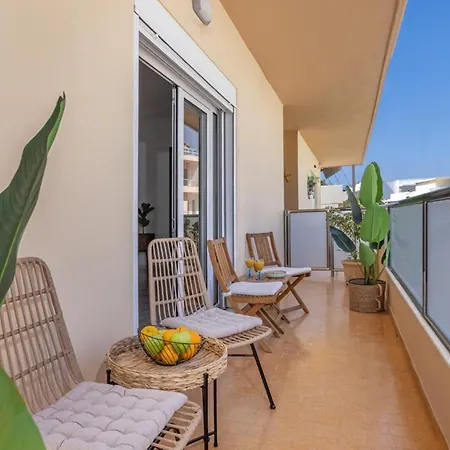 Sebastian's Amazing Rhodes Town *